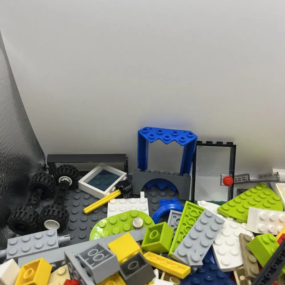 Lego genuine lb